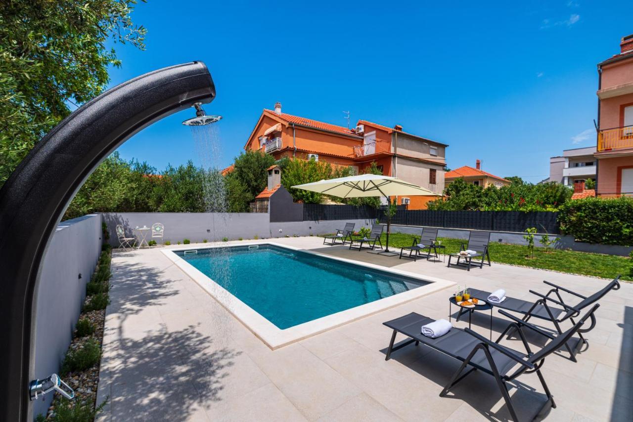 Holiday House Vito ซาดาร์ ภายนอก รูปภาพ