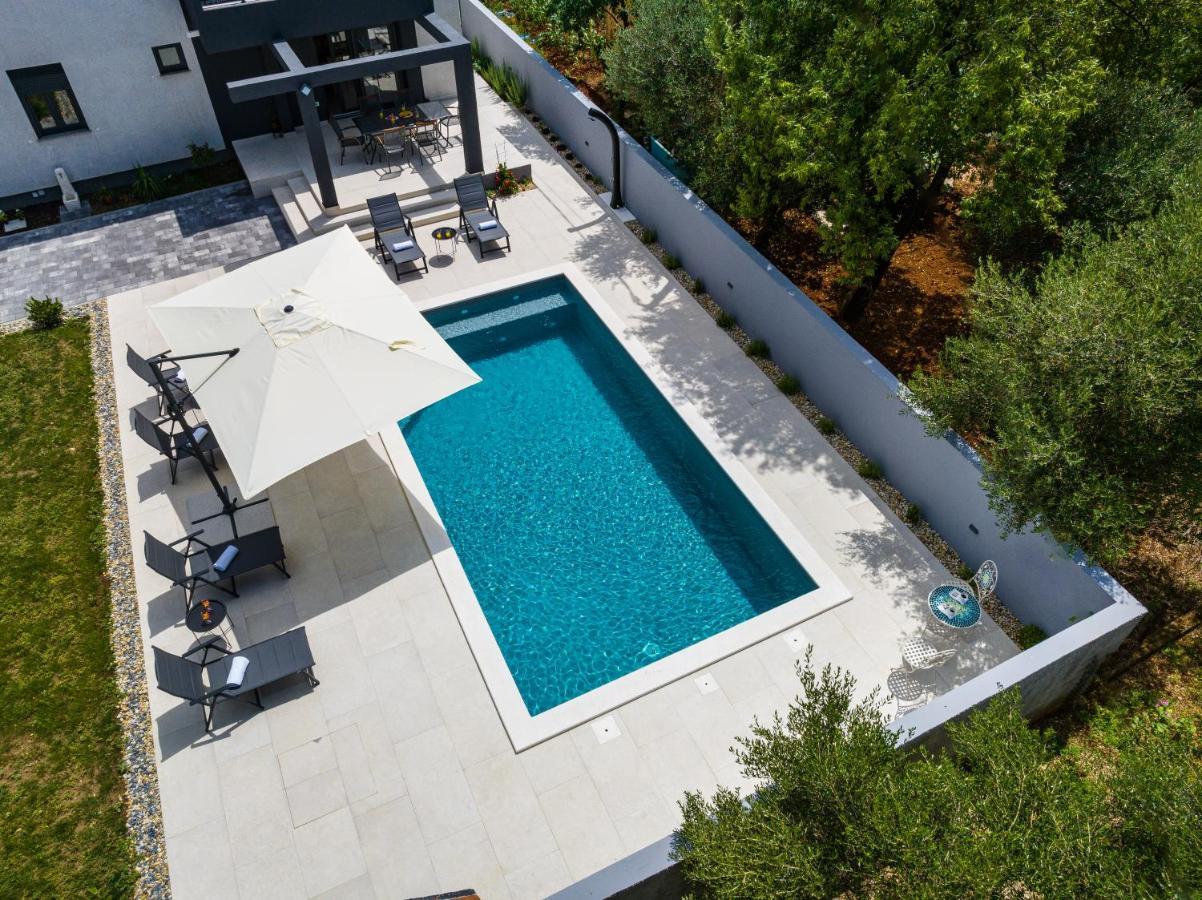 Holiday House Vito ซาดาร์ ภายนอก รูปภาพ