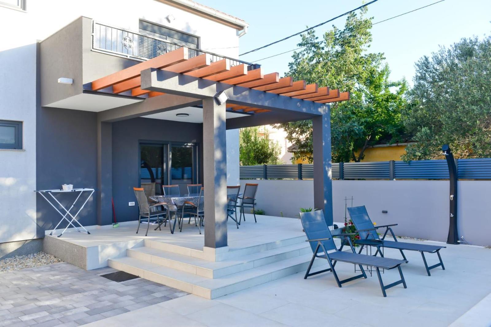 Holiday House Vito ซาดาร์ ภายนอก รูปภาพ
