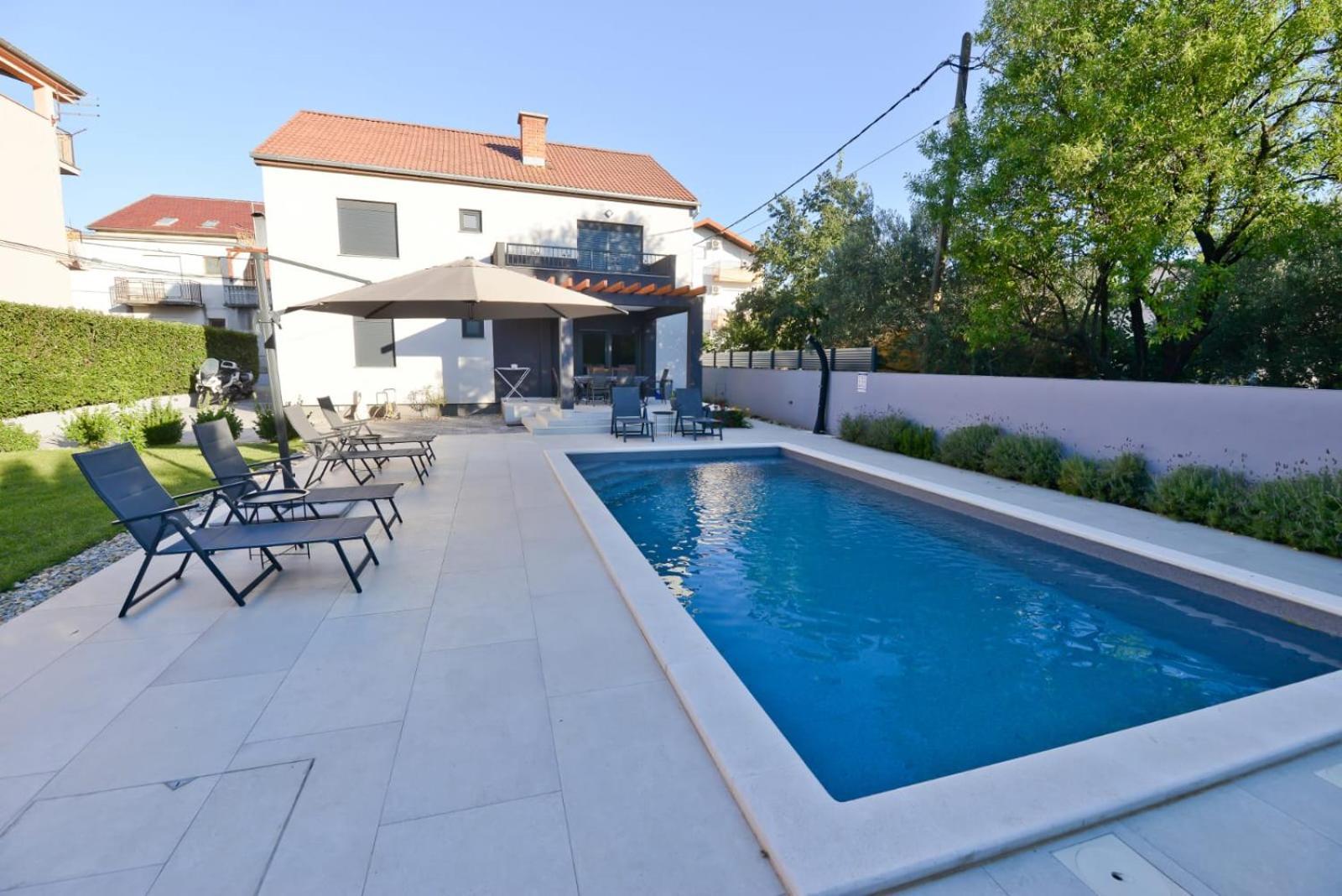 Holiday House Vito ซาดาร์ ภายนอก รูปภาพ